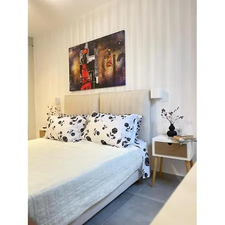 Dream Villas 1